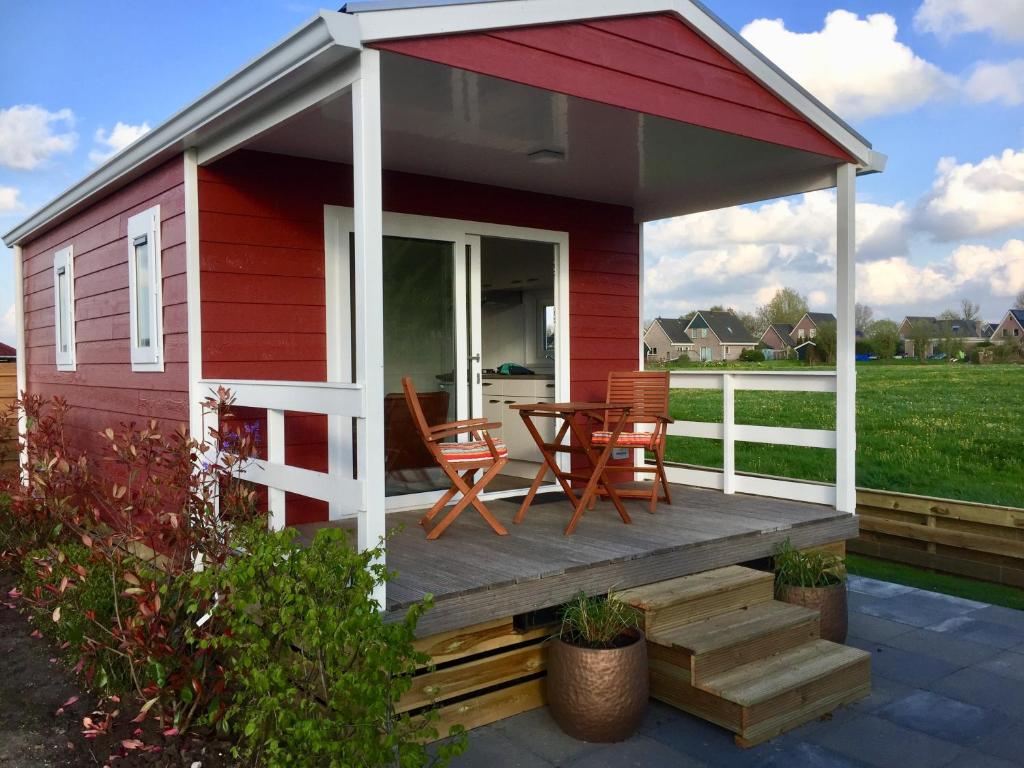 Friesland-cottage room 1